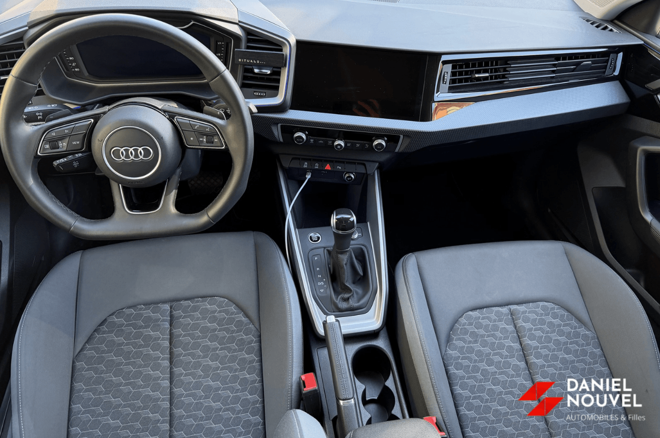 Sportback Black Edition 30 TFSI 
