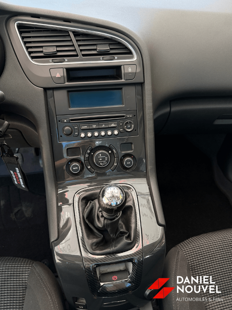 Premium 1.6 THP