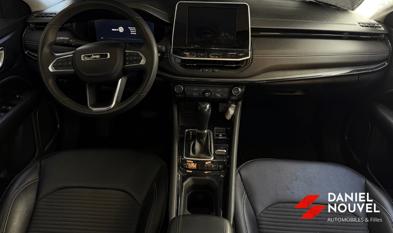 Night Eagle 190ch PHEV 4xe
