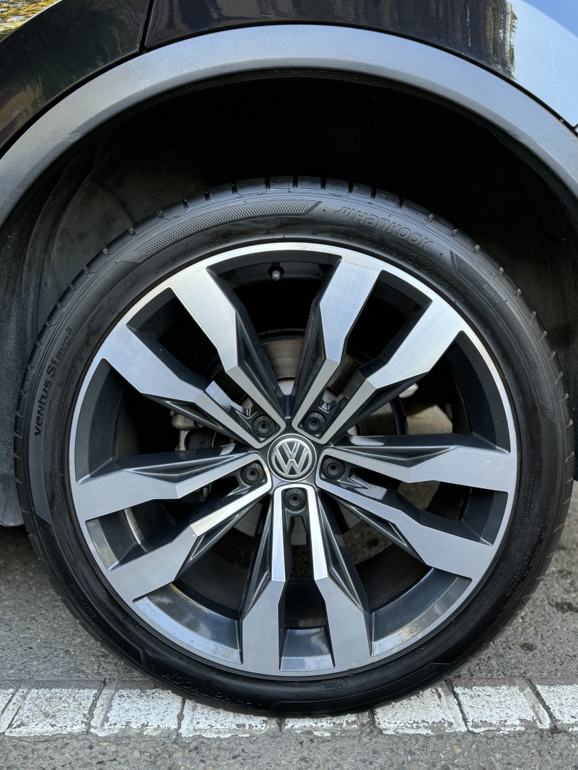 R-line TDI 150ch DSG7