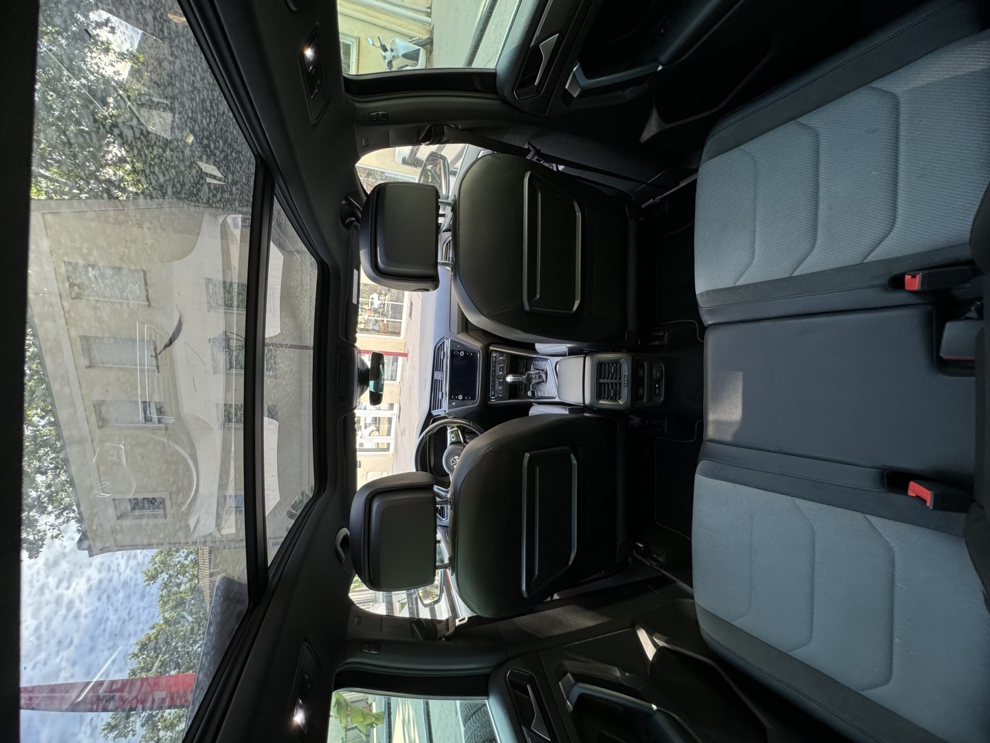R-line TDI 150ch DSG7