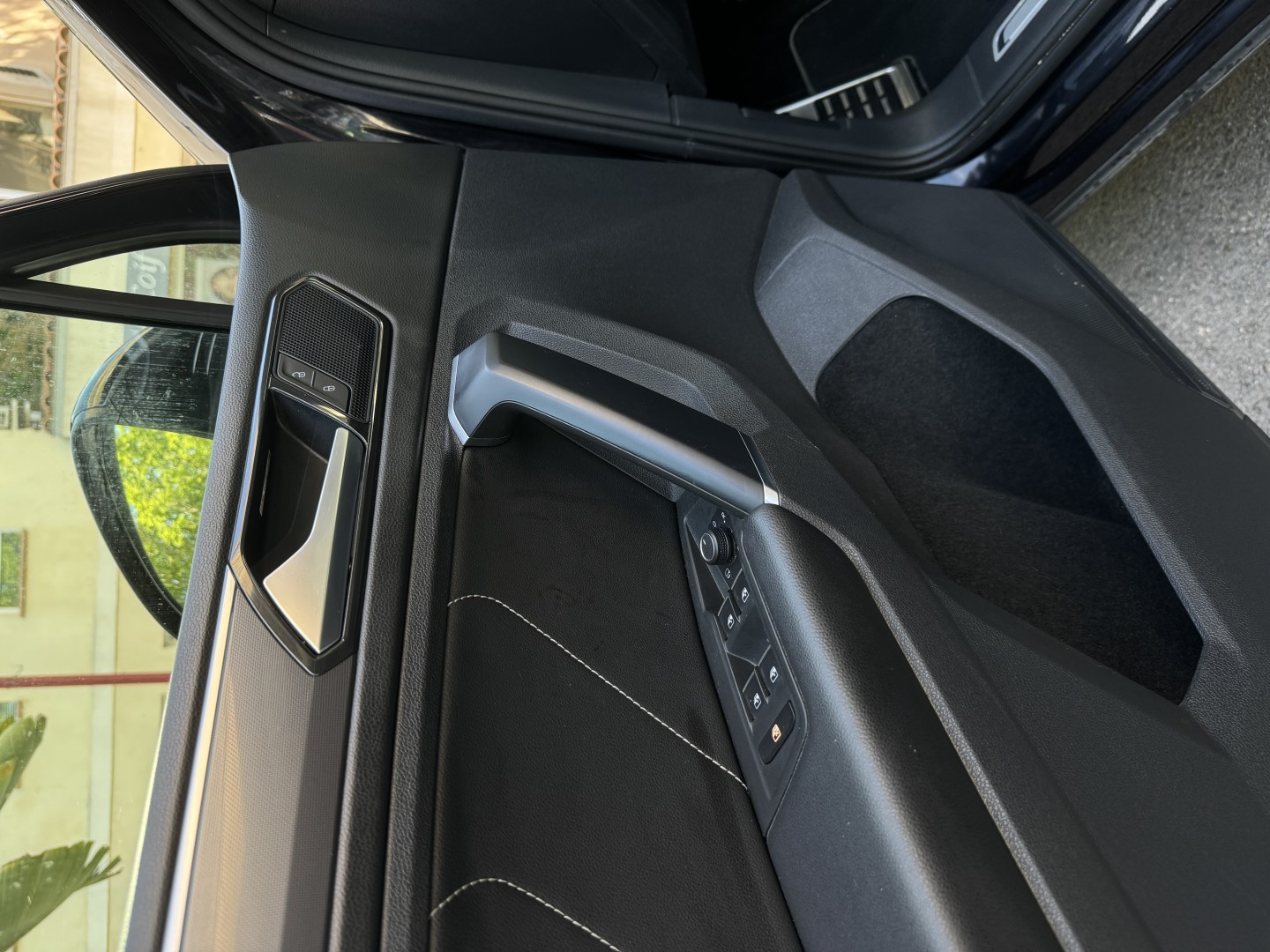 R-line TDI 150ch DSG7