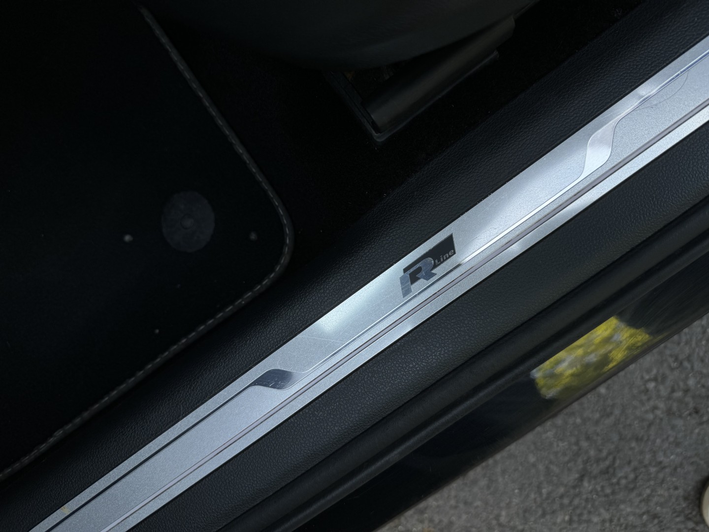 R-line TDI 150ch DSG7